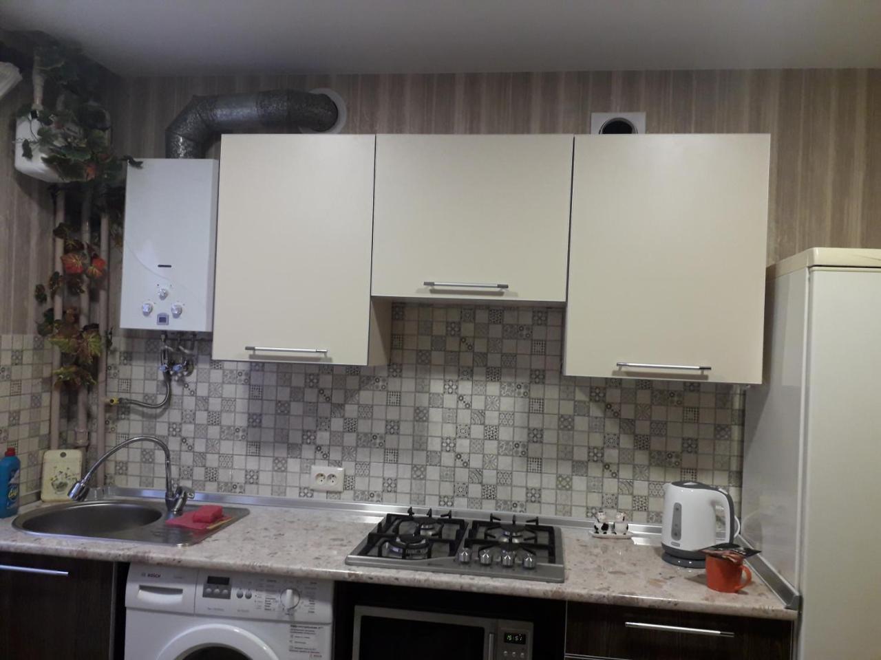 Apartment 30 M2 On Sergei Esenin 11 Kharkov Luaran gambar