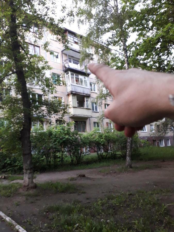 Apartment 30 M2 On Sergei Esenin 11 Kharkov Luaran gambar